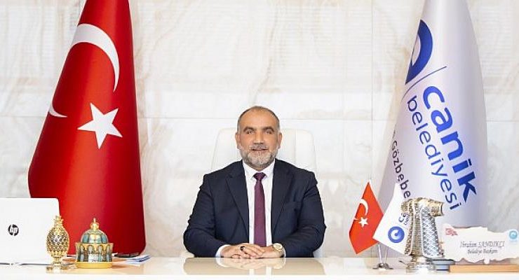 Canik Belediye Başkanı İbrahim Sandıkçı, 23 Nisan Ulusal Egemenlik ve Çocuk Bayramı münasebetiyle bir kutlama mesajı yayımladı