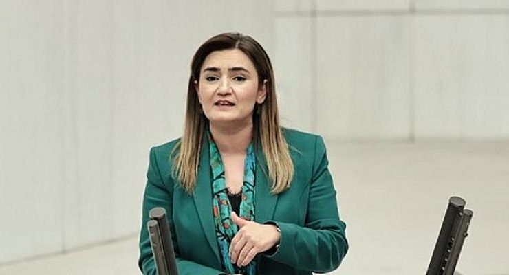 CHP İzmir Milletvekili Av. Sevda Erdan Kılıç: “Bakan Kurum, İzmir deprem konutlarının eksik teslim edildiğini itiraf etti”