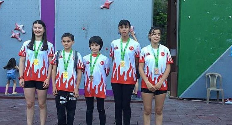 İnegöllü Sporcu Milli Formayla Balkan Şampiyonu Oldu