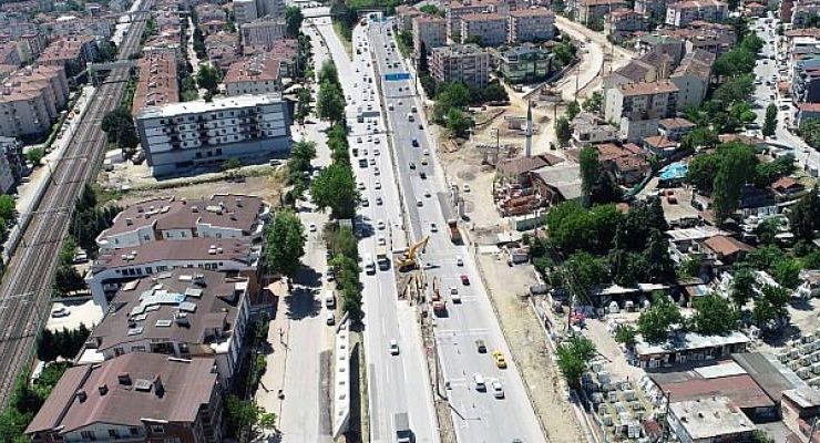 Tramvay çalışmaları kapsamında D-100’de birer şerit trafiğe kapatıldı