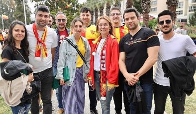 Başkan Mutlu Göztepe'nin Süper Lig coşkusuna ortak oldu