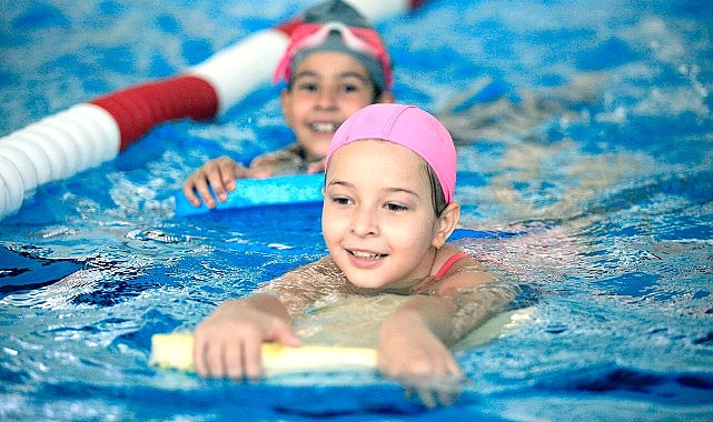 Bornova'da yaz spor okulu kayıtları başlıyor