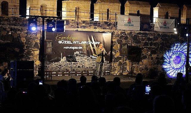 Nevşehir Belediyesi Kültür ve Sosyal İşler Müdürlüğü tarafından düzenlenen Kayaşehir Açık Hava Konserleri devam ediyor